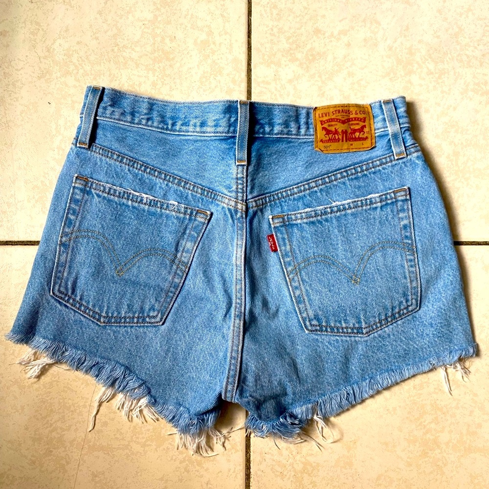 Levi’s 501 high rise shorts